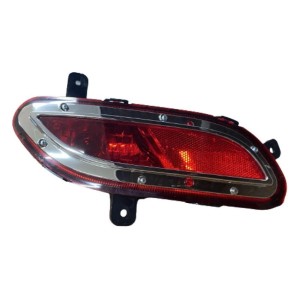 FAROL NEBLINERO DERECHO TRASERO ALARGADO GREAT WALL M4 1.5